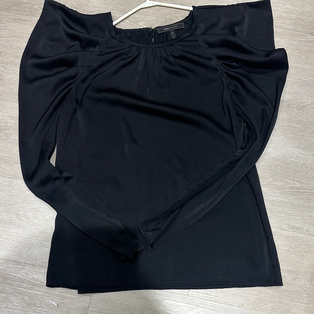 BCBGMaxAzria Elegant Black Top with Dramatic Sleeves